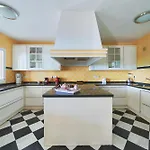 Luxurious By The Sea Villa Estepona